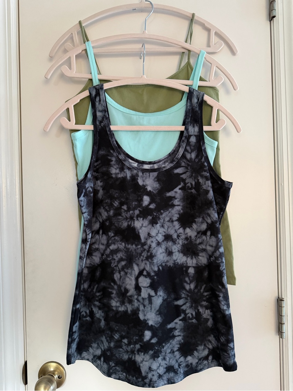 3 Large Tank Tops Like New